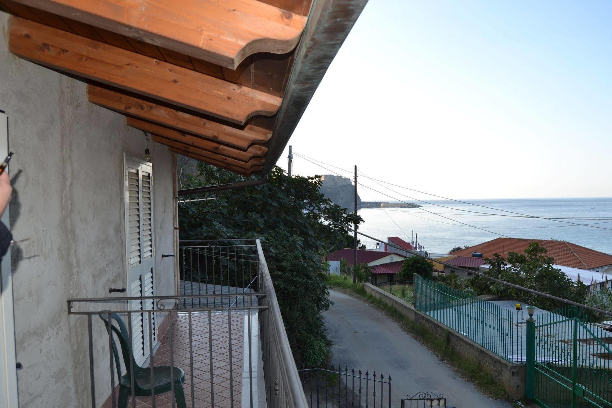 B&B Villa Chianalea Scilla Extérieur photo